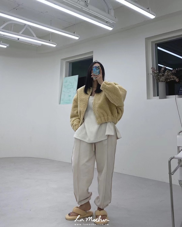 (限量商品)兩色可愛羔羊毛外套